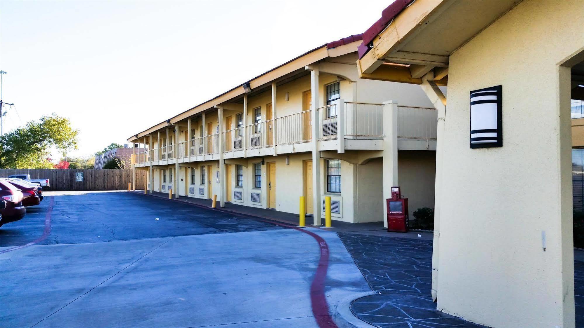 Motel 6-Grand Prairie, Tx - Interstate 30 Extérieur photo